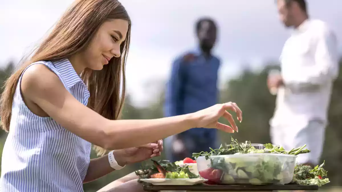 Por que sentimos menos fome em climas quentes?