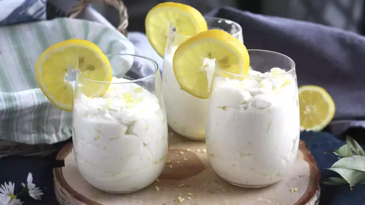 6 sobremesas de limão que não precisam de forno - ideais para o verão!