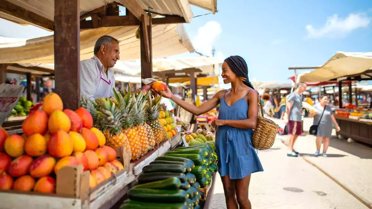 Os 7 alimentos da feira que ficam mais frescos, baratos e saborosos com a chegada da primavera