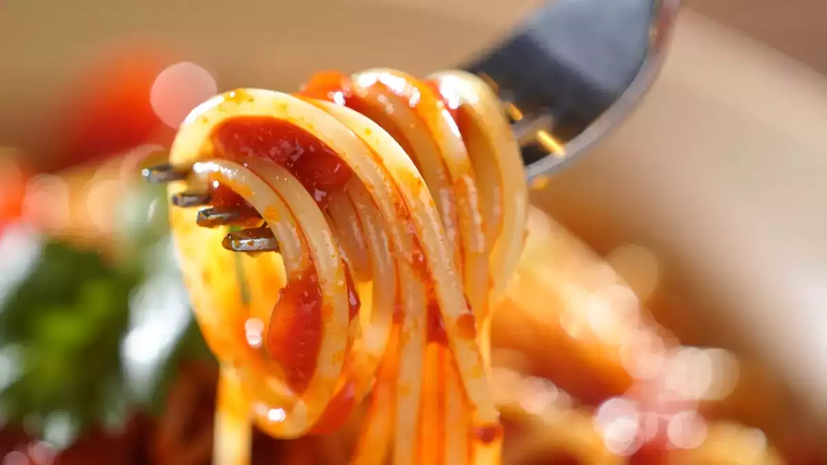 13 receitas de espaguete que mudam completamente o prato mais simples