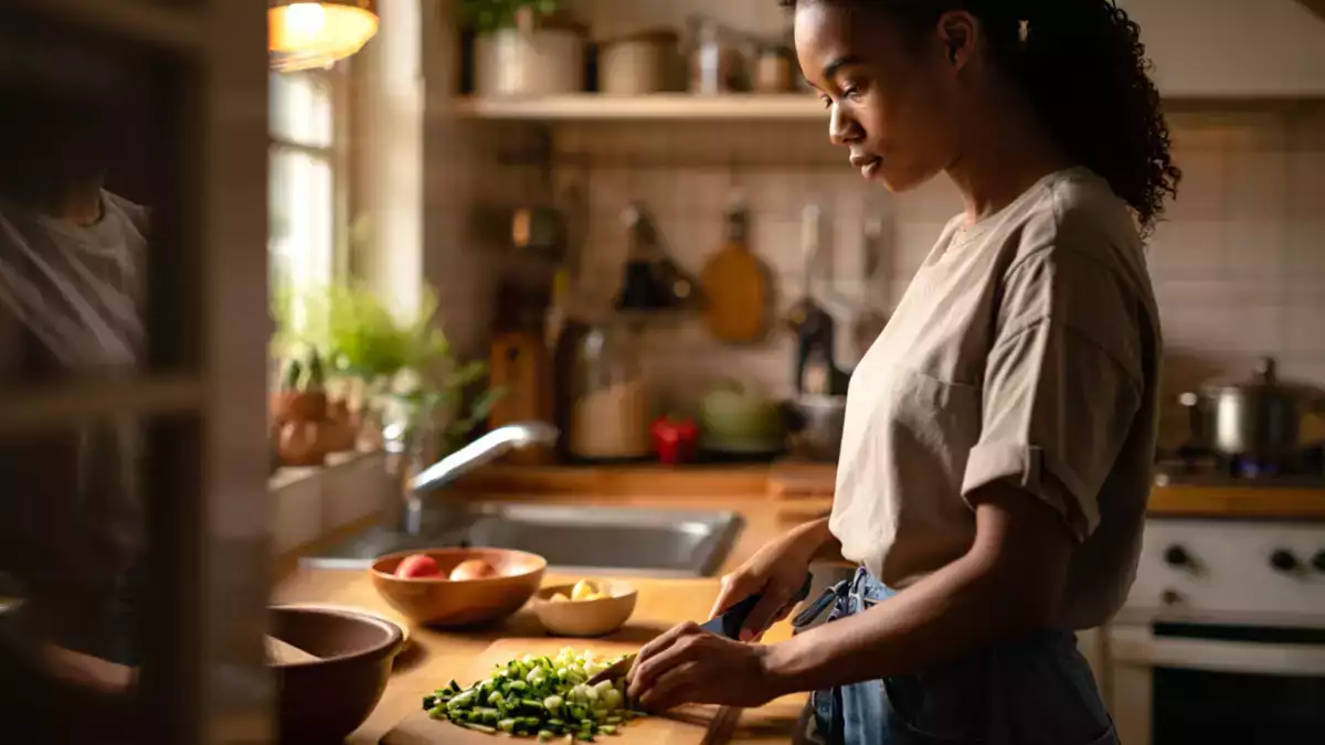 Feliz, estressado ou deprimido? Dá pra adivinhar seu humor só olhando seu prato e essa conexão é mais real do que parece