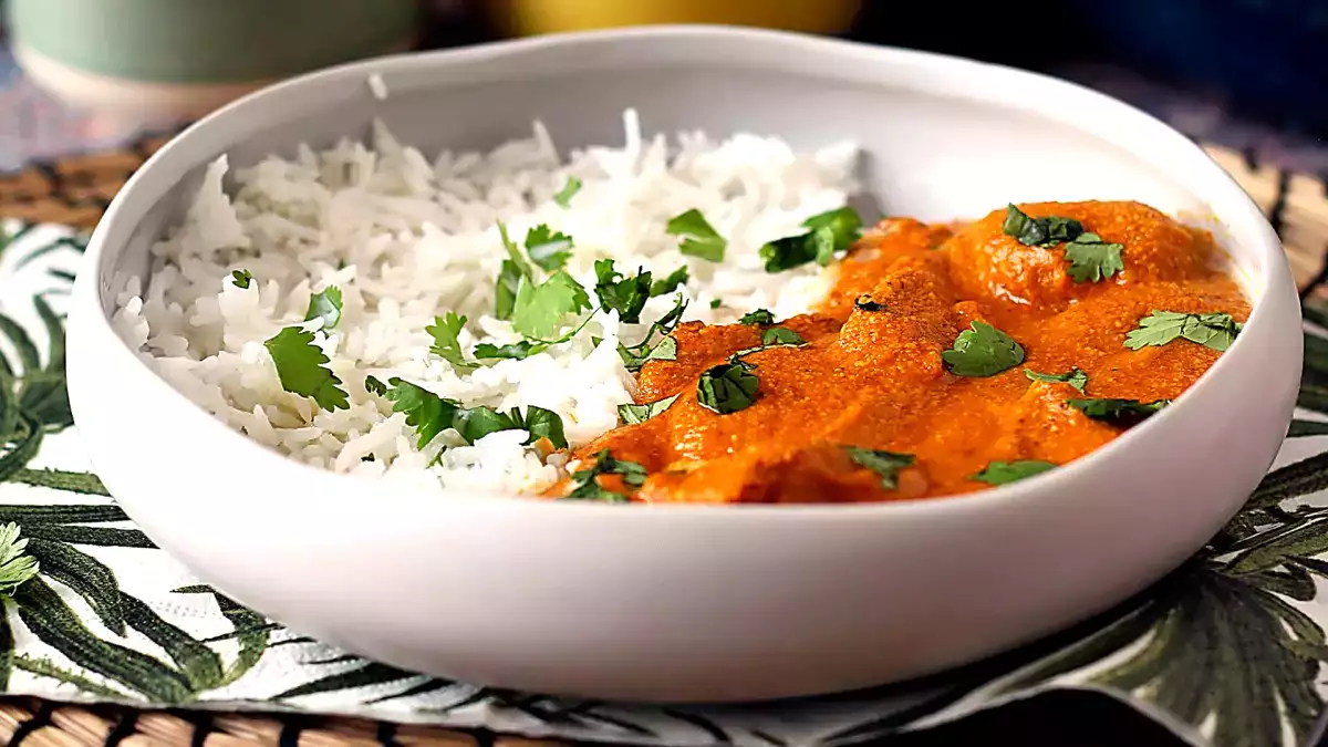 8 receitas indianas tão intensas e envolventes que vão transformar qualquer noite em uma experiência inesquecível