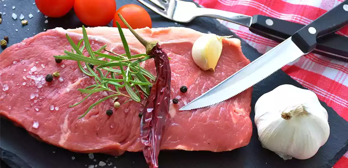 Como temperar carne?