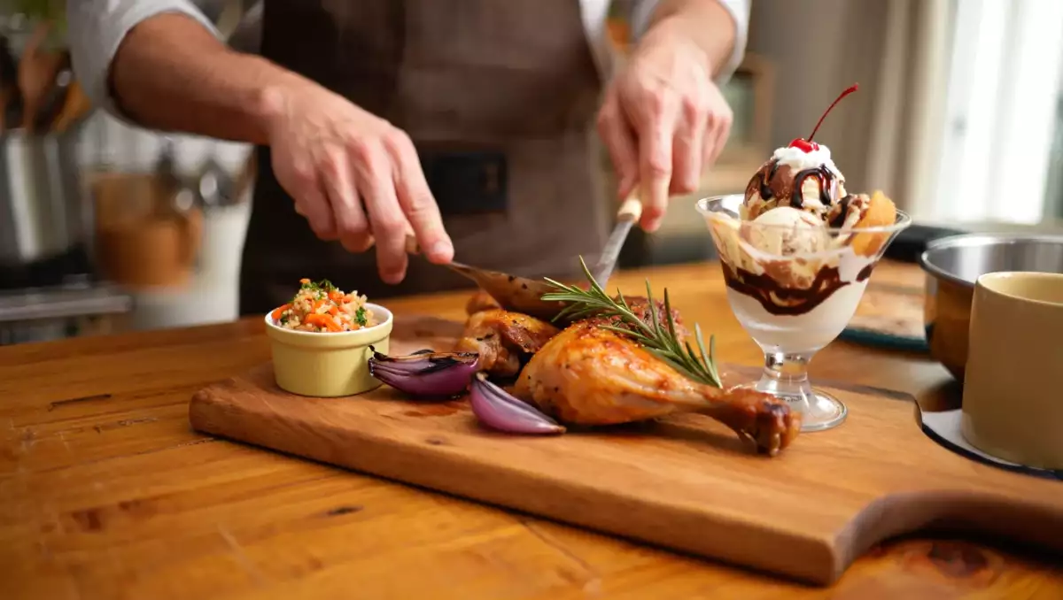 Menu do dia, 29 de abril: delícias de muffins, frango assado e sundae