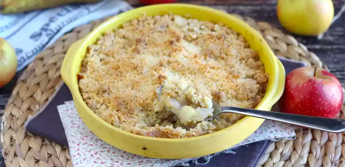 Como fazer um crumble perfeito de maçã e pêra?