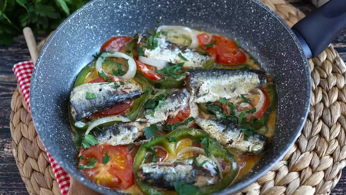 A sardinha vira estrela do verão nestas 6 receitas fáceis para dias de muito calor
