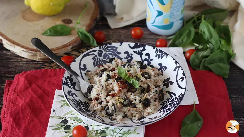 Como fazer uma salada de arroz perfeita: Conselhos, dicas e receitas que deve provar!