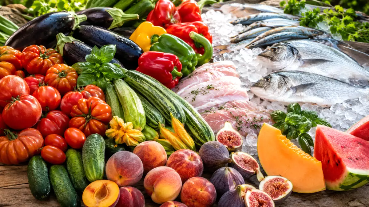 Compras inteligentes para agosto: o que escolher agora entre frutas, verduras e peixes da estação