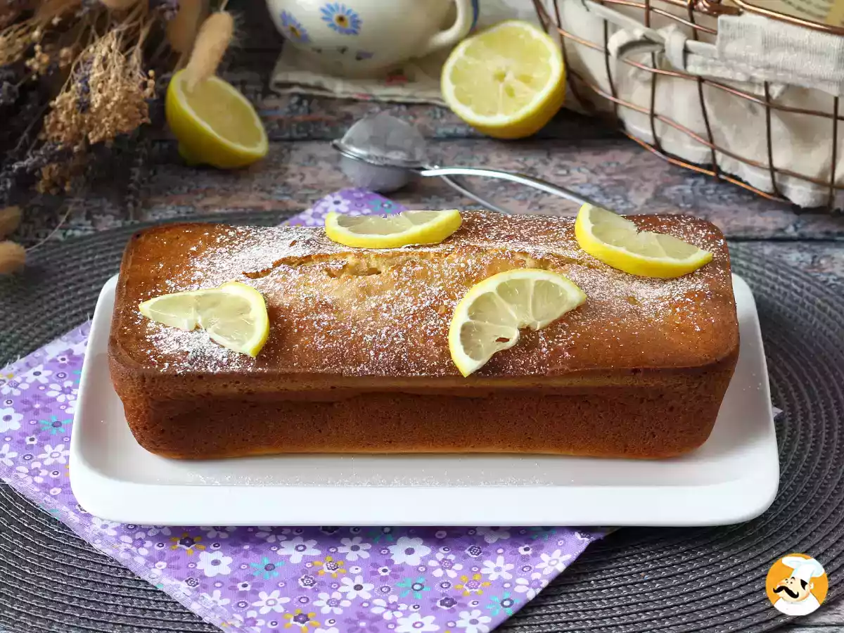 Simplesmente irresistível! Bolo de limão cremoso e fofinho, direto do liquidificador