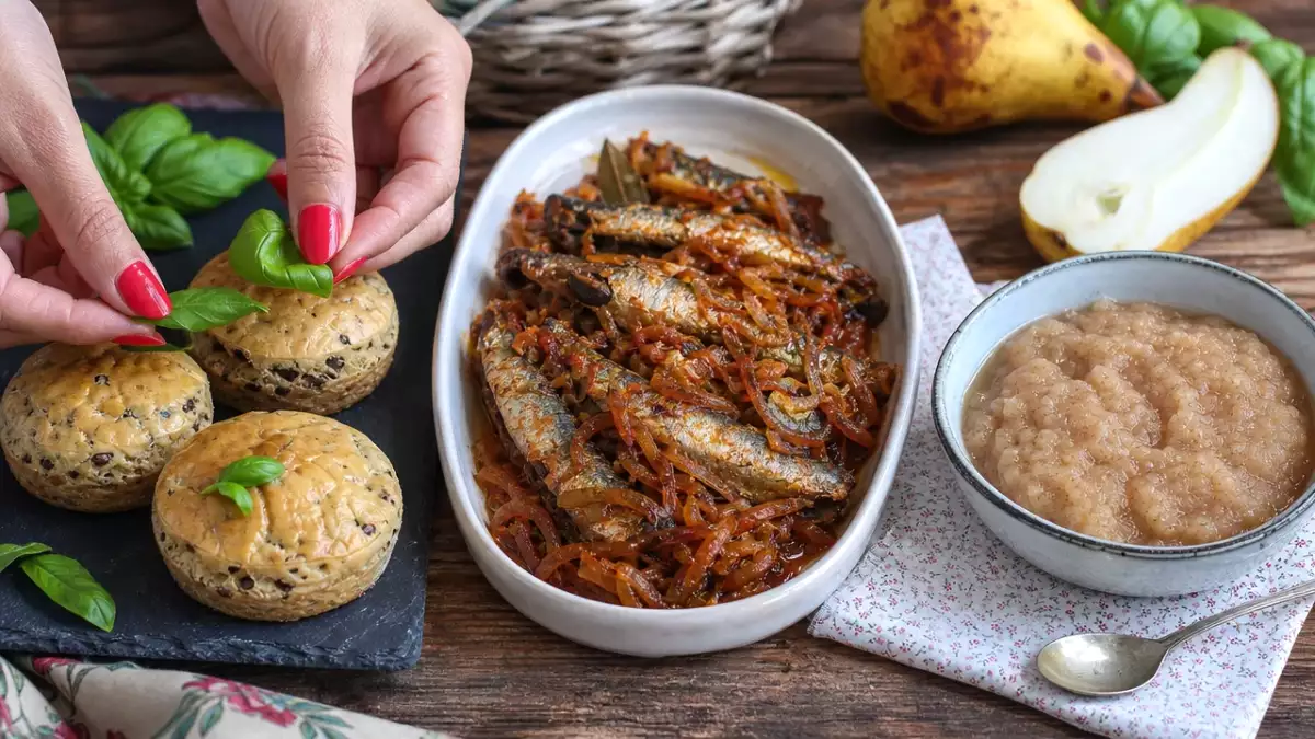 Menu diário, 2 de outubro: delícias com bolinho de azeitona, sardinhas fritas e compota de pera