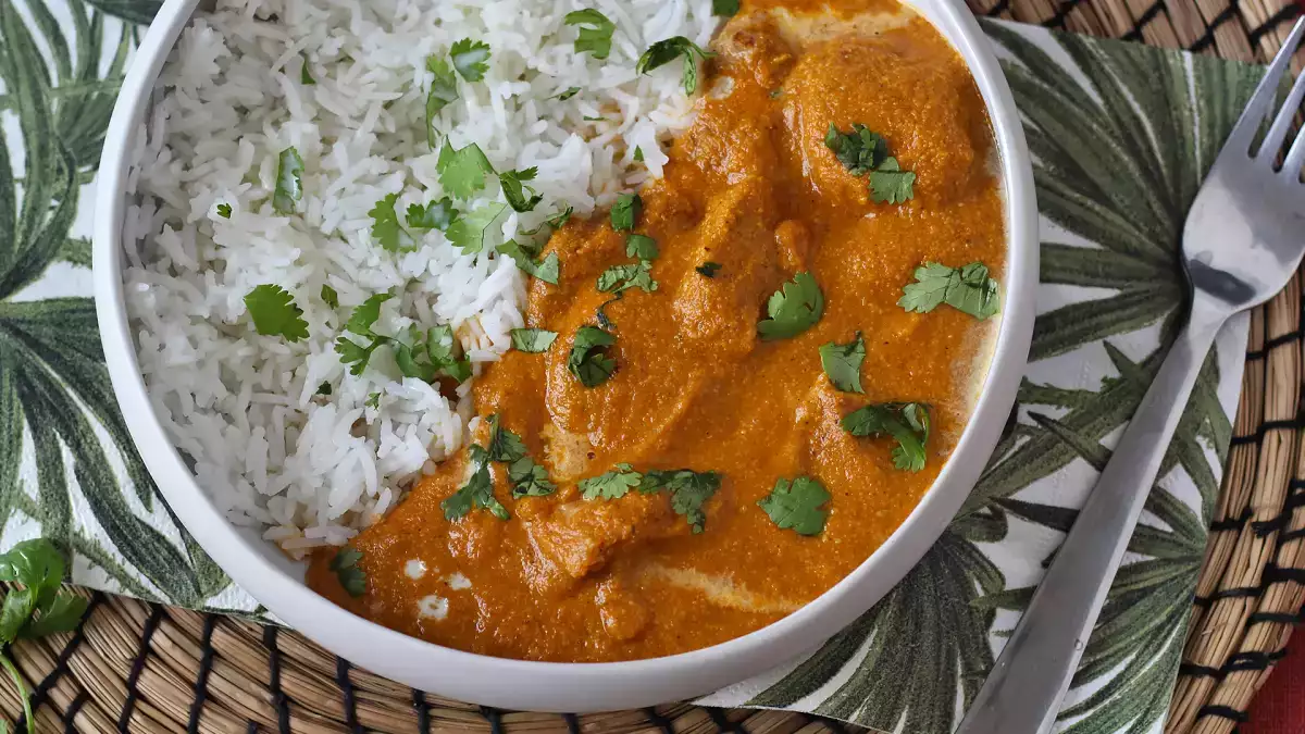 Ainda está em dúvida entre o arroz basmati e o jasmim? Escolha o mais adequado com base no aroma, na textura e no prato