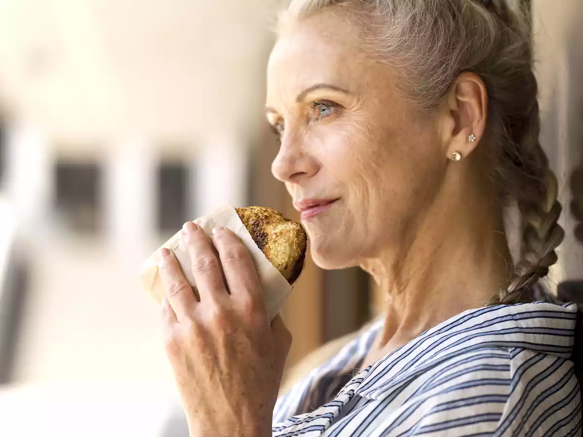 6 Alimentos que aceleram o envelhecimento: Descubra quais são!