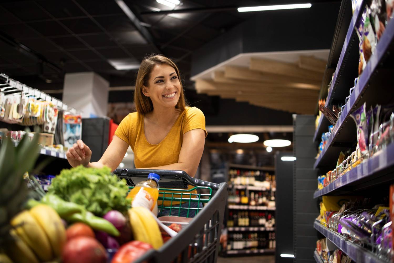 Como comer bem e economizar: os alimentos mais saudáveis e baratos do mercado!