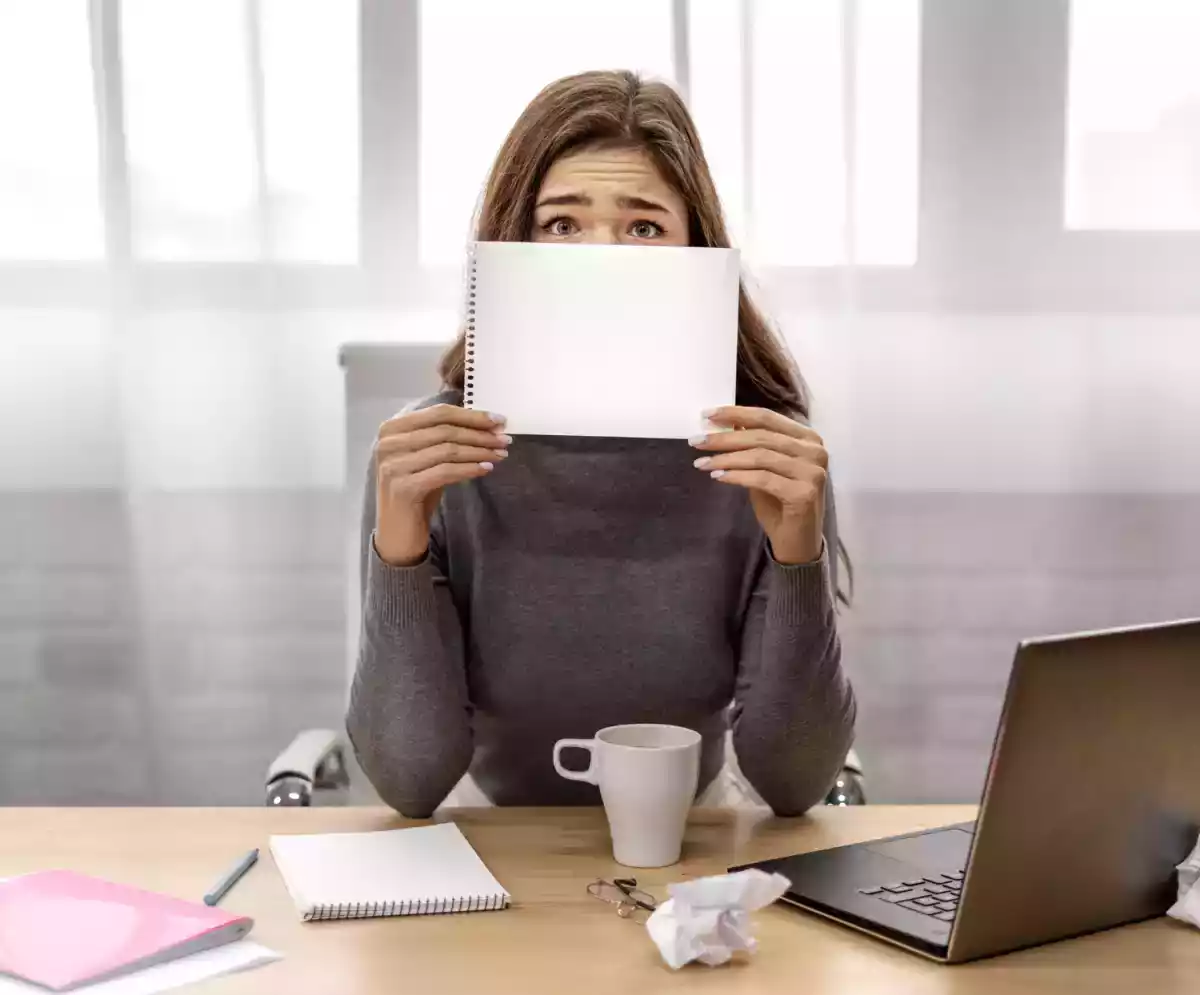 Como evitar o constrangimento da barriga roncando no trabalho!
