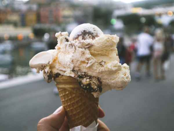 Gelato vs. sorvete: o que distingue os dois e qual é mais saudável