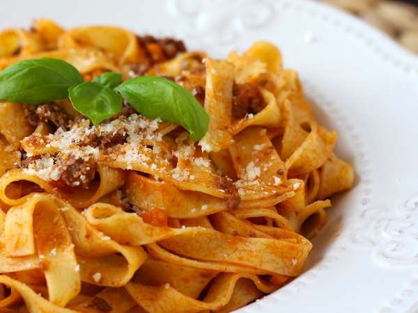 As 7 receitas de macarrão mais icônicas da culinária Italiana que você precisa provar pelo menos uma vez na vida