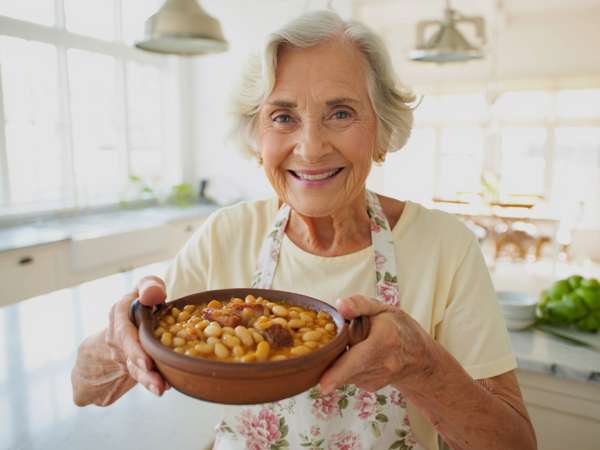 Você sabia que a França também tem feijoada? Descubra o Cassoulet e aprenda a fazer