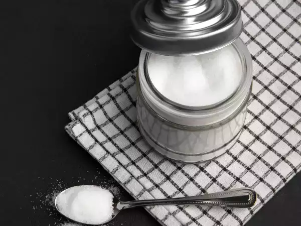 Você guarda o açúcar sempre no mesmo pote? É assim que ele estraga sem você perceber