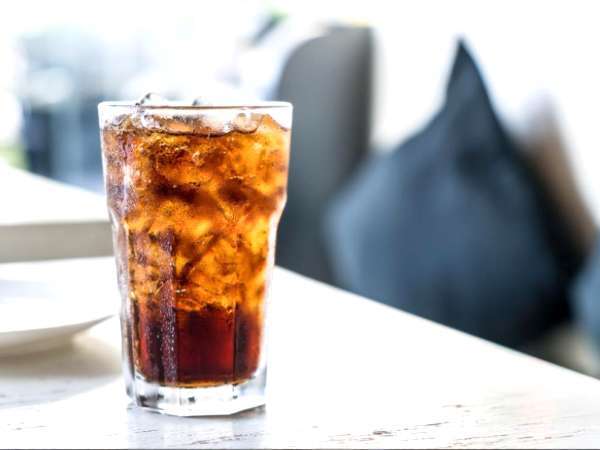 O que os pesquisadores descobriram sobre os refrigerantes açucarados muda tudo o que pensávamos saber sobre a microbiota