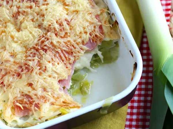 7 receitas com alho-poró que são puro conforto, sabor e praticidade como nenhum outro ingrediente