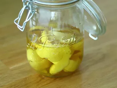 Como fazer em casa extratos de baunilha e de limão?