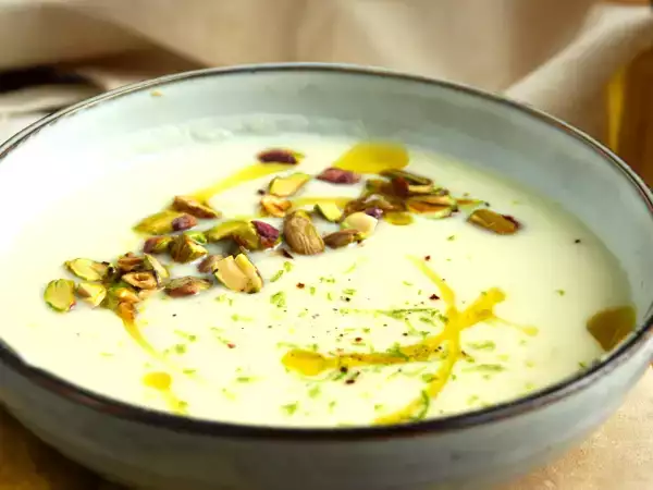 Essas 7 receitas vão provar que a couve-flor é tudo, menos sem graça e que ela merece brilhar no seu cardápio