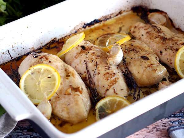 Quando o limão domina: 8 pratos principais em que ele não é um toque final .