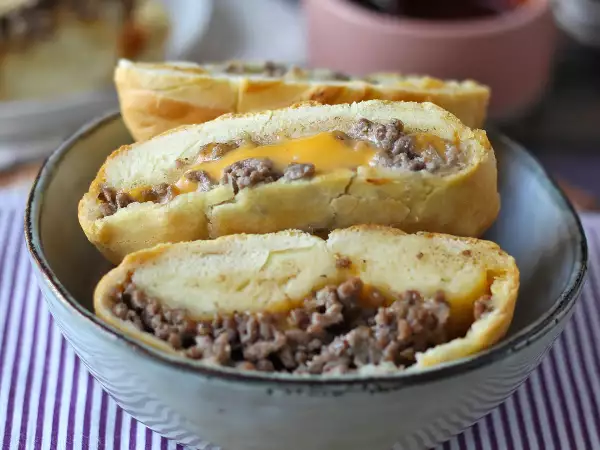 7 receitas feitas com massa de pizza (que não são pizza) e ficam absurdamente deliciosas