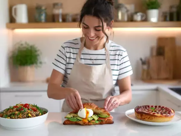 Menu do dia, 20 de Maio: delícias de ovo mollet, salada de espelta e clafoutis de cereja