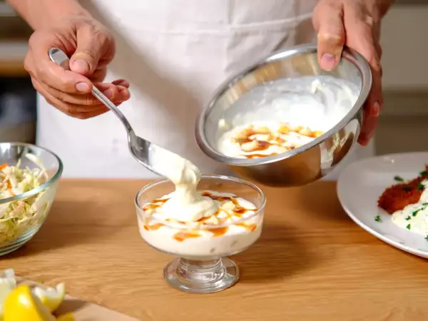 Menu do dia, 25 de Maio: Delícias de coleslaw, peixe empanado e sorvete de travessa
