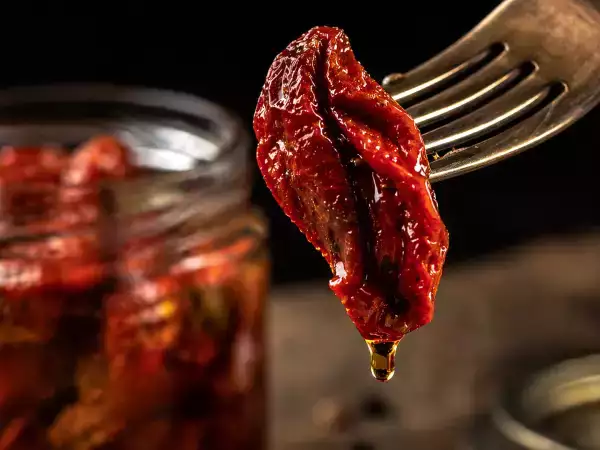 Tomates secos no azeite: um concentrado de sabor na despensa e 10 receitas para aproveitá-lo ao máximo.