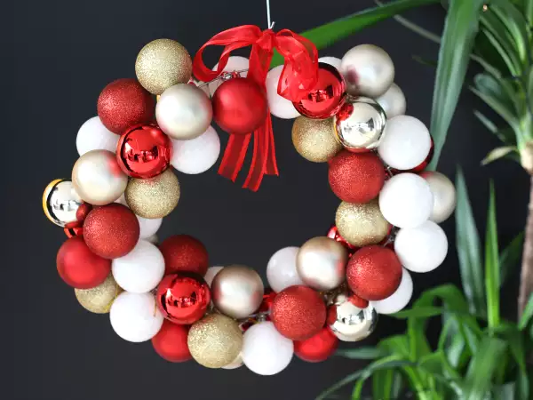 A guirlanda de Natal mais criativa do ano foi feita com um cabide (e o resultado é inacreditável)