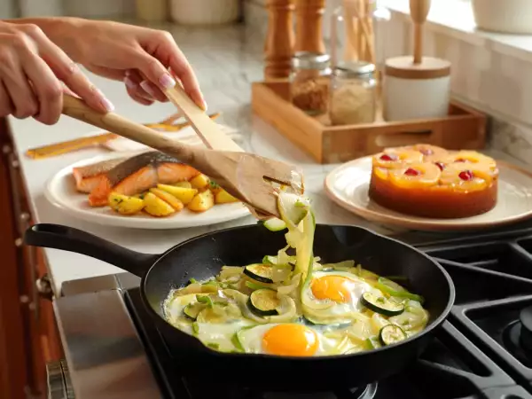 Menu do dia, 21 de junho: delícias de frittata, salmão e bolo de ananás