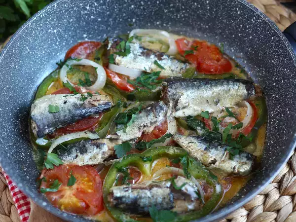 A sardinha vira estrela do verão nestas 6 receitas fáceis para dias de muito calor