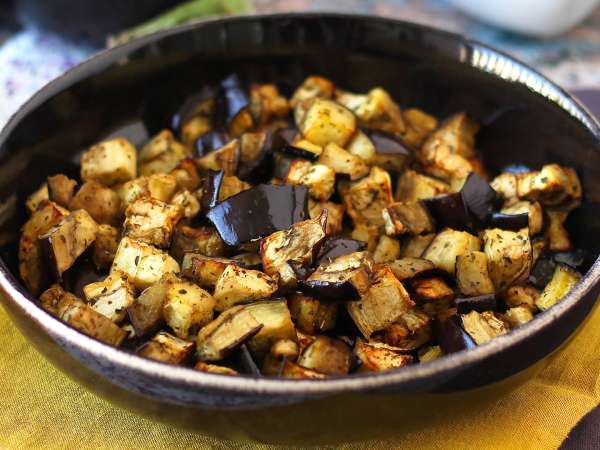 Testámos beringelas na Air Fryer e o resultado convenceu-nos: o acompanhamento de verão que salva qualquer jantar