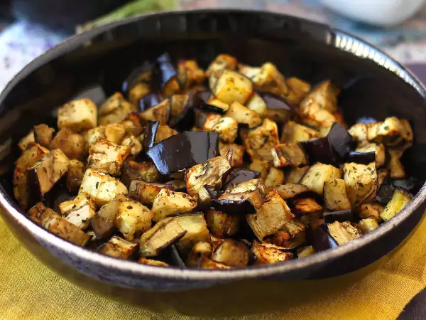 Testámos beringelas na Air Fryer e o resultado convenceu-nos: o acompanhamento de verão que salva qualquer jantar