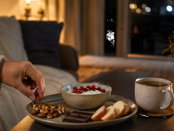 Lanchinhos à noite: o que comer sem atrapalhar o sono e garantir uma boa noite de descanso