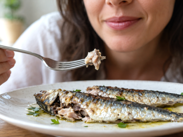 O que acontece com seu corpo quando você começa a comer sardinha duas vezes por semana