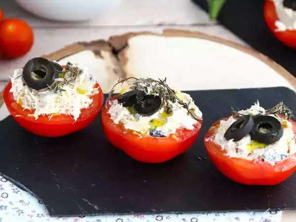 Tomates recheados sem fogão: 7 ideias frescas para o verão