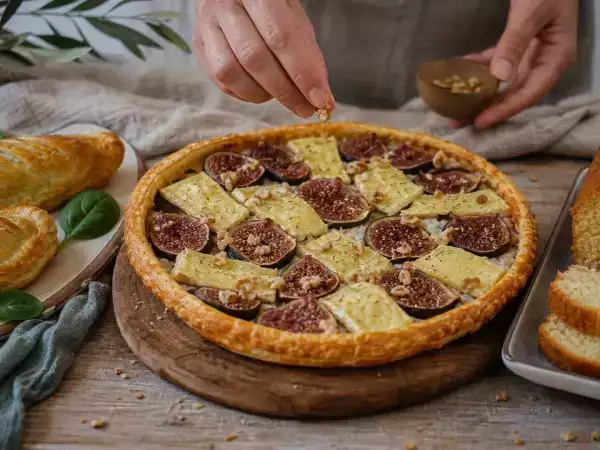 Menu do dia, 15 de outubro: folhados de outono, figos com brie e bolo de iogurte
