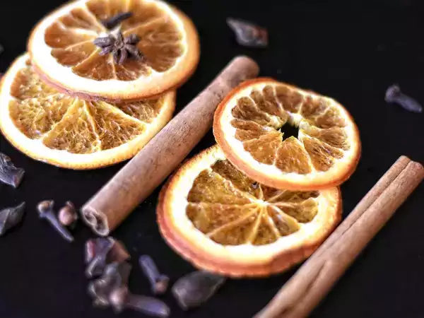 Essas 6 especiarias transformam qualquer ceia de Natal em um banquete cheio de aroma, sabor e memória