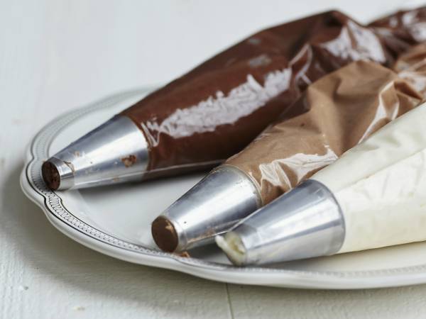 5 deliciosas receitas derivadas do creme de confeiteiro que você precisa provar!