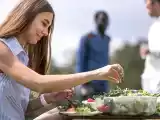 Artigos: Por que sentimos menos fome em climas quentes?