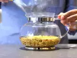 Artigos: Esse truque para fazer macarrão na cafeteira funciona mesmo (e você vai querer tentar)