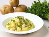 Artigos: Essa é a salada de batata que todo mundo pede a receita e é muito fácil de fazer