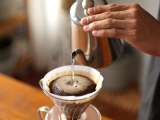 Artigos: Você não sabe, mas esse truque deixa seu café muito melhor (e não custa nada)
