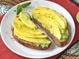 Artigos: O Avocado Toast que vai mudar o seu café da manhã (pronto em 8 minutos)
