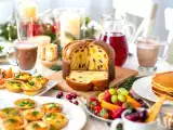 Artigos: Como organizar um brunch de Natal com 27 ideias de doces e salgados e bebidas baratas e cênicas
