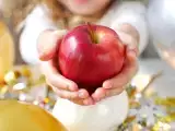 Artigos: A simpatia com maçã que muita gente faz no Ano-Novo para atrair prosperidade