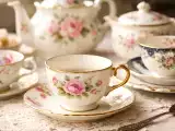 Artigos: Como conservar as xícaras de porcelana da sua avó (e evitar danos irreversíveis)